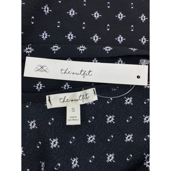 The Outfit Ruffle Bell Flutter Short Sleeve Blouse Top NEW WITH TAGS - Picture 3 of 4